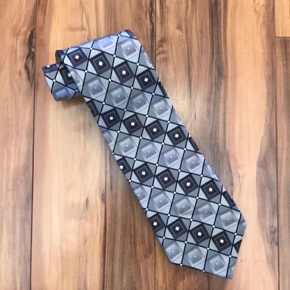 Umo Lorenzo Italy Mens Tie - Picture 2 of 5